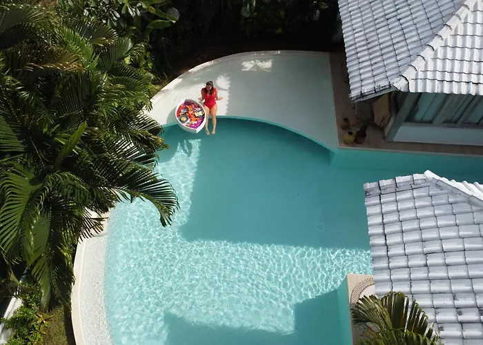 Cocowhite Villa