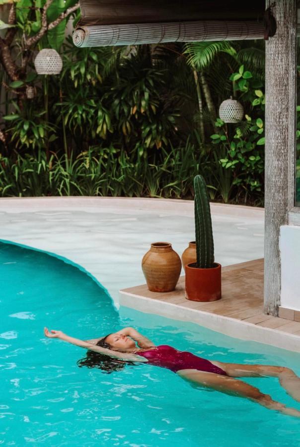 Cocowhite Seminyak (Bali)